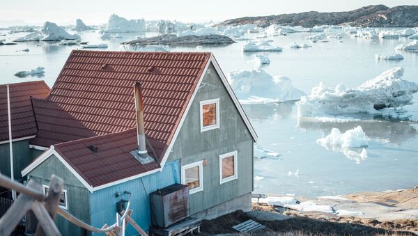 Ngôi nhà bên mép nước ở Greenland - Sputnik Việt Nam