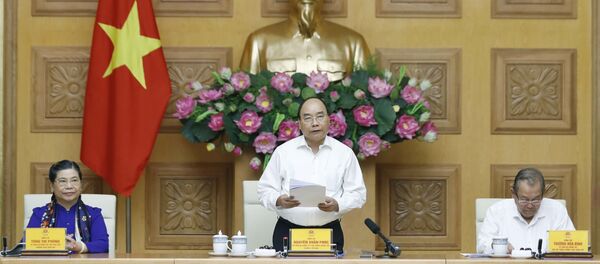 Tiến tới Đại hội XIII của Đảng: Thủ tướng Nguyễn Xuân Phúc chủ trì Phiên họp Tiểu ban Kinh tế - Xã hội Đại hội lần thứ XIII của Đảng - Sputnik Việt Nam