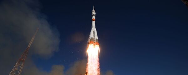 Phóng tên lửa mang Soyuz-2.1a với tàu vũ trụ có người lái Soyuz MS-14 từ bệ phóng sân bay vũ trụ Baikonur - Sputnik Việt Nam