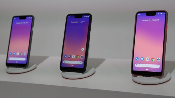 Điện thoại thông minh Pixel 3 và Pixel 3 XL của Google - Sputnik Việt Nam