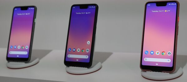 Điện thoại thông minh Pixel 3 và Pixel 3 XL của Google - Sputnik Việt Nam