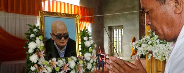Lễ tang Nuon Chea  - Sputnik Việt Nam