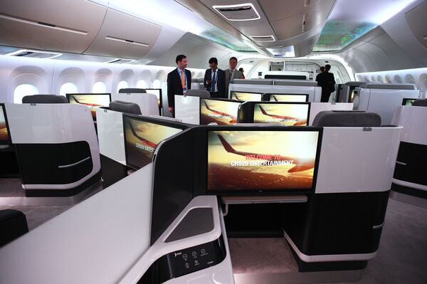 Giới thiệu dự án máy bay CR929  liên doanh Nga-Trung Quốc tại MAKS-2019 - Sputnik Việt Nam