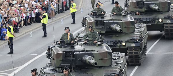 Diễu hành Ngày Quân đội Ba Lan tại Warsaw, Ba Lan Diễu hành Ngày Quân đội Ba Lan tại Warsaw, Ba Lan - Sputnik Việt Nam