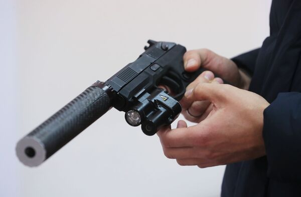 Súng ngắn mới Udav của Nga được công nhận là một phát minh Súng ngắn mới Udav của Nga được công nhận là một phát minh - Sputnik Việt Nam