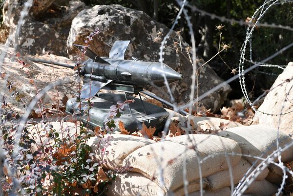 Đốt cháy vỏ giáp. Vũ khí bộ binh chống tăng nguy hiểm nhất hoạt động như thế nào? - Sputnik Việt Nam