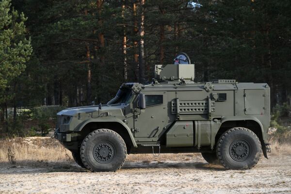 Uzbekistan mua lượng lớn xe bọc thép Typhoon của Liên bang Nga - Sputnik Việt Nam