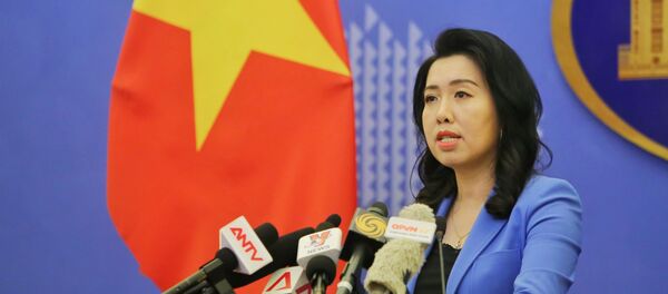 Người phát ngôn Bộ Ngoại giao Lê Thị Thu Hằng trả lời câu hỏi của phóng viên về một số vấn đề dư luận quan tâm.  - Sputnik Việt Nam