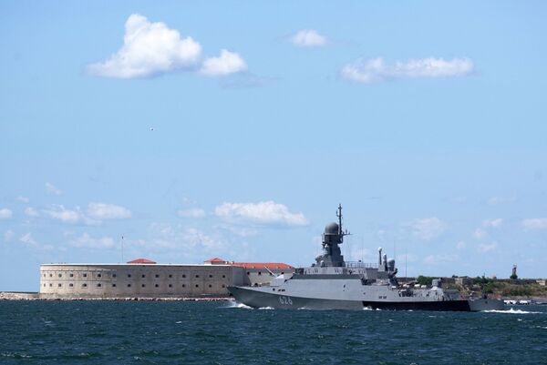 Hải quân Nga: Buyan-M và Kalibr - cặp đôi hiệu quả - Sputnik Việt Nam