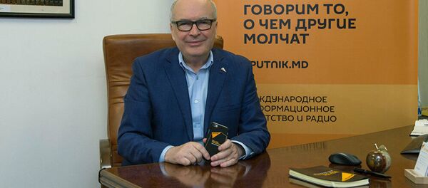 Người đứng đầu cơ quan Sputnik Moldova, Vladimir Novosadyk. Người đứng đầu cơ quan Sputnik Moldova, Vladimir Novosadyk. - Sputnik Việt Nam