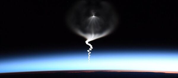 Trạm vũ trụ quốc tế ngoài vũ trụ - Sputnik Việt Nam