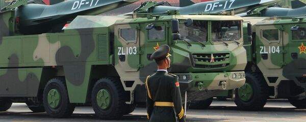 Tên lửa tầm trung DF-17 Tên lửa tầm trung DF-17 - Sputnik Việt Nam