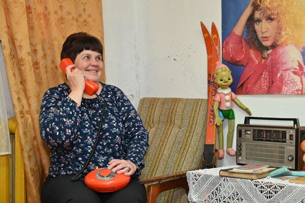 Du lịch thăm quá khứ Liên Xô: Quán bánh nướng, căn hộ tập thể và Đội Thiếu niên Tiền phong - Sputnik Việt Nam