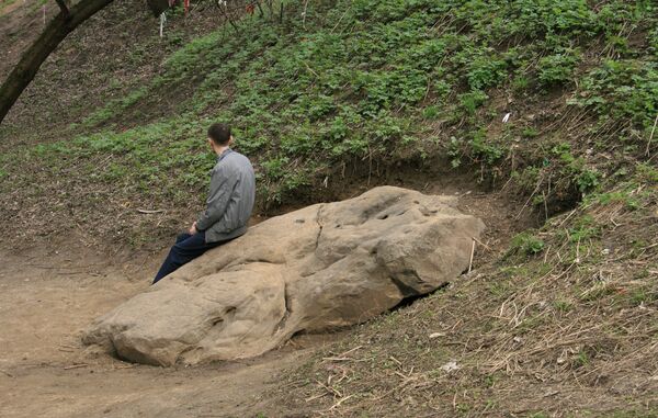 Sức mạnh đàn ông, đậu thai và may mắn: Những địa điểm huyền bí nước Nga Sức mạnh đàn ông, đậu thai và may mắn: Những địa điểm huyền bí nước Nga - Sputnik Việt Nam