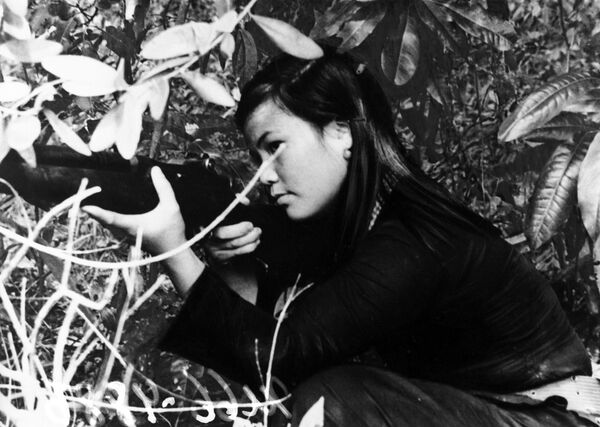 Những người Nga chứng kiến cảnh đoàn quân giải phóng tiến về Hà Nội  - Sputnik Việt Nam