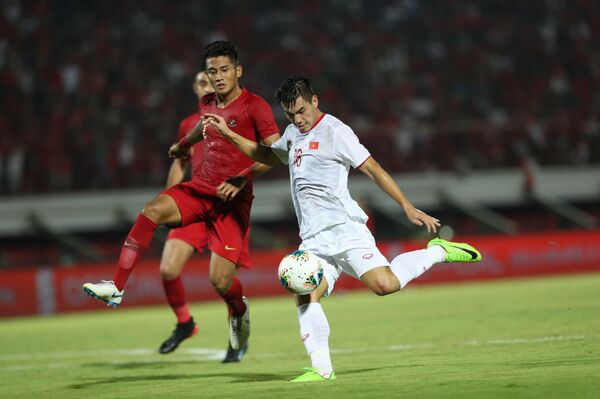 Vòng loại World Cup 2022: Việt Nam đánh bại Indonesia 3:1 - Sputnik Việt Nam