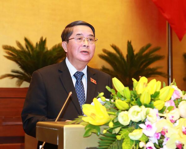 Chính phủ đề xuất tăng lương cơ sở vào năm 2020 Chính phủ đề xuất tăng lương cơ sở vào năm 2020 - Sputnik Việt Nam