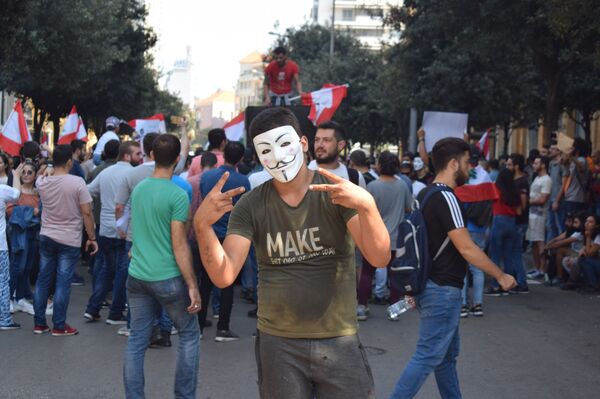 Biểu tình ở Lebanon nhìn từ hai phía: dẫn đến hỗn loạn hay “một thế kỷ mới tốt đẹp”? - Sputnik Việt Nam