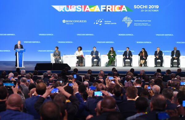 Tổng thống Putin cho biết điều gì cản trở sự phát triển của các nước châu Phi Tổng thống Putin cho biết điều gì cản trở sự phát triển của các nước châu Phi - Sputnik Việt Nam