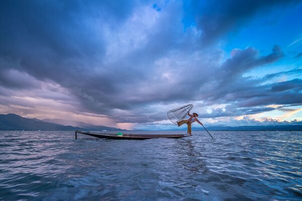 Bức ảnh Blue Sky (Trời xanh), được giới thiệu tại cuộc thi ảnh World's Best Photos of #Blue2019 - Sputnik Việt Nam