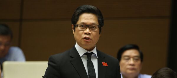 Đại biểu Quốc hội tỉnh Thái Bình Vũ Tiến Lộc phát biểu. Đại biểu Quốc hội tỉnh Thái Bình Vũ Tiến Lộc phát biểu. - Sputnik Việt Nam