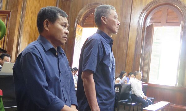 Bị lừa hàng trăm ngàn USD, Vũ 'nhôm' bất ngờ bảo vệ kẻ lừa đảo mình Bị lừa hàng trăm ngàn USD, Vũ 'nhôm' bất ngờ bảo vệ kẻ lừa đảo mình - Sputnik Việt Nam