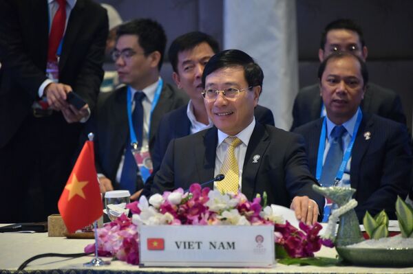 Phó Thủ tướng Việt Nam: ASEAN cần tiếp tục tạo môi trường thuận lợi xúc tiến đàm phán Bộ Quy tắc ứng xử ở Biển Đông - Sputnik Việt Nam
