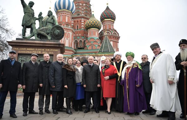 Tổng thống Vladimir Putin chúc mừng người dân Nga nhân Ngày Thống nhất Dân tộc Tổng thống Vladimir Putin chúc mừng người dân Nga nhân Ngày Thống nhất Dân tộc - Sputnik Việt Nam