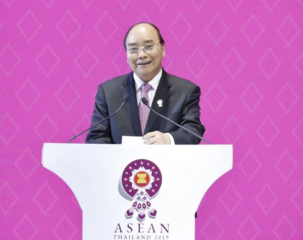 Việt Nam-Nga-ASEAN, BRI lợi ích và hệ luỵ qua đánh giá của chuyên gia Hà Nội Việt Nam-Nga-ASEAN, BRI lợi ích và hệ luỵ qua đánh giá của chuyên gia Hà Nội - Sputnik Việt Nam