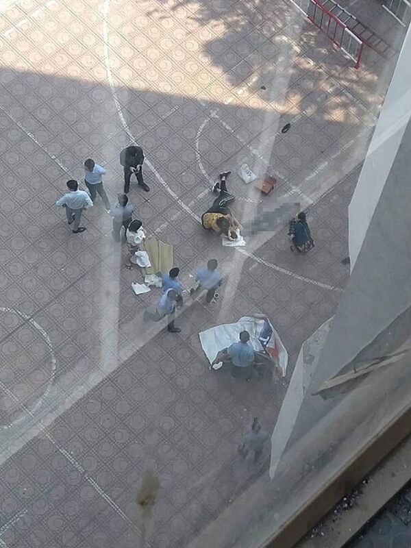 Danh tính nam sinh trường Kiến trúc rơi từ tầng 13 trúng sinh viên khác - Sputnik Việt Nam