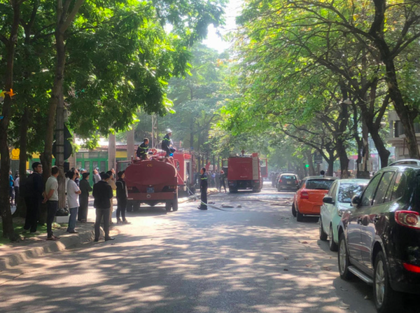 Cháy lớn tại chung cư cao tầng ở Hà Nội - Sputnik Việt Nam