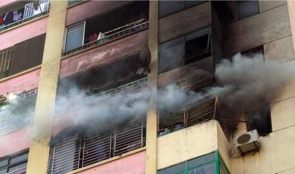 Cháy lớn tại chung cư cao tầng ở Hà Nội - Sputnik Việt Nam