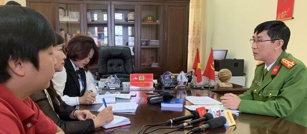 Đại tá Bùi Xuân Phong – Phó Giám đốc Công an tỉnh Lai Châu thông tin về vụ việc. - Sputnik Việt Nam