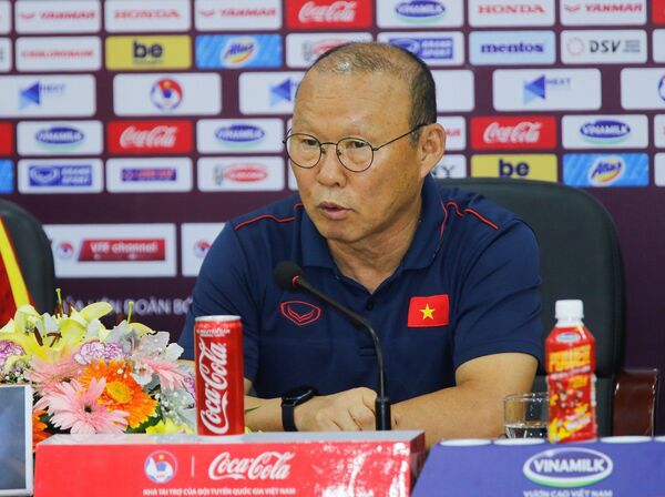 HLV Park Hang Seo tiết lộ bí quyết đánh bại UAE - Sputnik Việt Nam