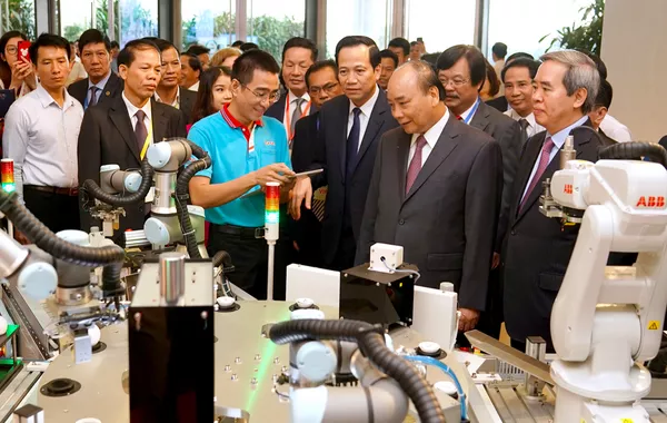 Thủ tướng tham dự Diễn đàn “Nâng tầm kỹ năng lao động Việt Nam” Thủ tướng tham dự Diễn đàn “Nâng tầm kỹ năng lao động Việt Nam” - Sputnik Việt Nam