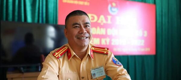 Trung tá Vũ Xuân Hà Thái (Đội CSGT số 3, Công an TP Hà Nội). - Sputnik Việt Nam