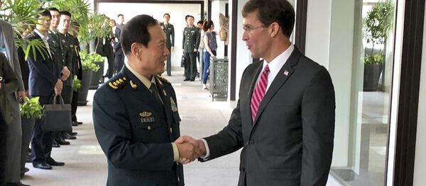 Hai bộ trưởng Ngụy Phượng Hòa và Mark Esper Hai bộ trưởng Ngụy Phượng Hòa và Mark Esper - Sputnik Việt Nam