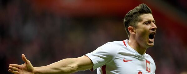 Tiền đạo Robert Lewandowski - Sputnik Việt Nam