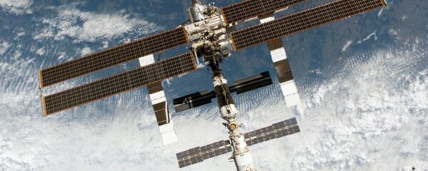 Trạm vũ trụ quốc tế trong không gian Trạm vũ trụ quốc tế trong không gian - Sputnik Việt Nam