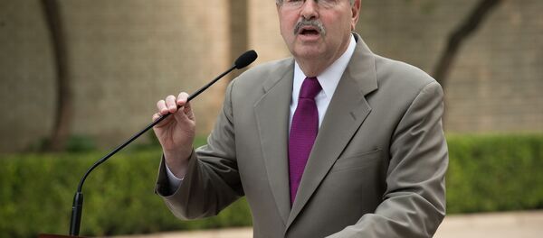 Đại sứ Hoa Kỳ tại Trung Quốc Terry Branstead  - Sputnik Việt Nam