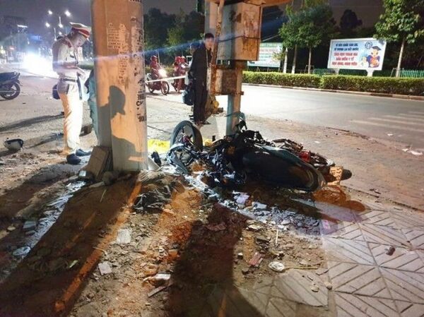 CSGT Bình Dương nói gì về nghi án truy đuổi khiến thiếu niên tử vong? - Sputnik Việt Nam