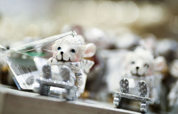 Các nhà chiêm tinh: Nên dùng những màu sắc nào đón năm 2020 - Sputnik Việt Nam