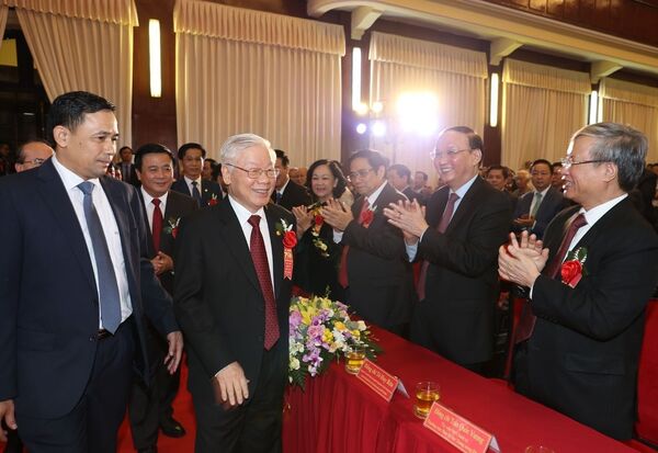 Học viện Chính trị quốc gia Hồ Chí Minh tổ chức kỷ niệm trọng thể 70 năm Học viện Chính trị quốc gia Hồ Chí Minh tổ chức kỷ niệm trọng thể 70 năm - Sputnik Việt Nam