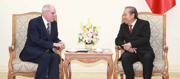 Sáng 6/12/2019, tại Trụ sở Chính phủ, Phó Thủ tướng Thường trực Chính phủ Trương Hòa Bình tiếp ông Jeffrey Schlagenhauf, Phó Tổng thư ký Tổ chức Hợp tác và Phát triển kinh tế (OECD).  - Sputnik Việt Nam