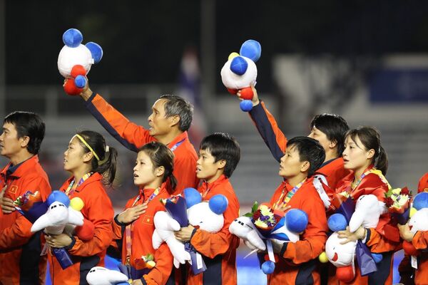 U22 Việt Nam- U22 Indonesia: Ai sẽ giành HCV SEA Games 30? - Sputnik Việt Nam