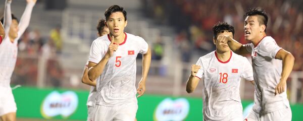 Đoàn Văn Hậu ghi bàn mở tỷ số cho U22 Việt Nam - Sputnik Việt Nam