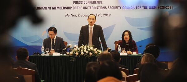 Thứ trưởng Bộ ngoại giao Lê Hoài Trung thông báo về việc Việt Nam đảm nhận vai trò Ủy viên không thường trực Hội đồng Bảo an Liên hợp quốc nhiệm kỳ 2020 - 2021 - Sputnik Việt Nam