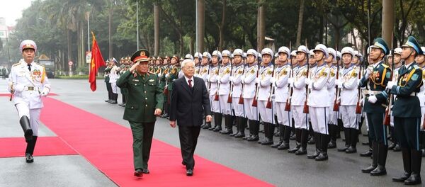  Tổng Bí thư, Chủ tịch nước Nguyễn Phú Trọng, Bí thư Quân ủy Trung ương duyệt đội danh dự Quân đội Nhân dân Việt Nam (ảnh tư liệu). - Sputnik Việt Nam