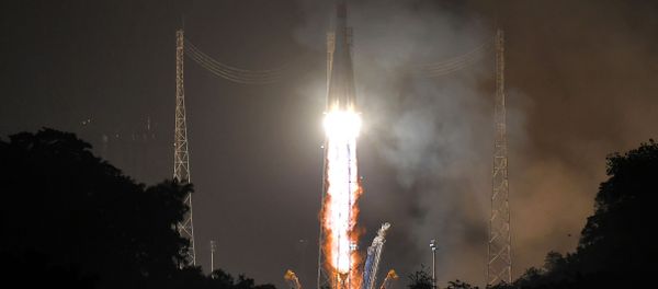 Phóng tên lửa Soyuz-ST từ sân bay vũ trụ Kuru - Sputnik Việt Nam