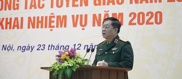 Thượng tướng Nguyễn Trọng Nghĩa - Phó Chủ nhiệm Tổng Cục chính trị Quân đội Nhân dân Việt Nam.  - Sputnik Việt Nam